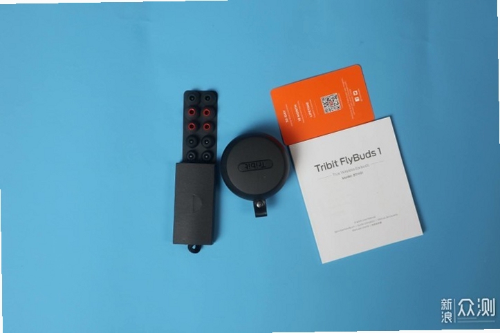 Tribit蓝牙连接操作示意图