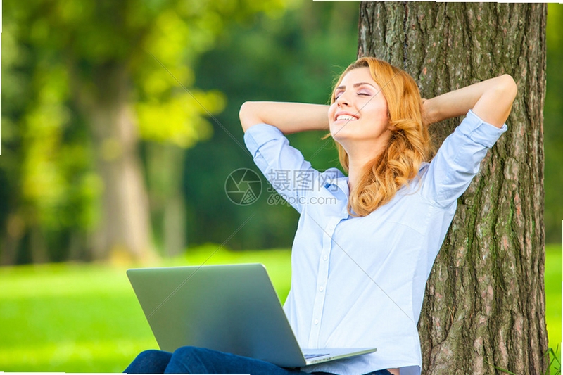 ����Ӣ���ʦ��app���ذ�װ