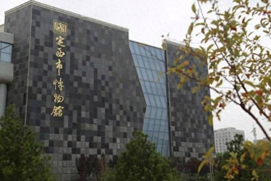 知世 应用界面 对话功能展示