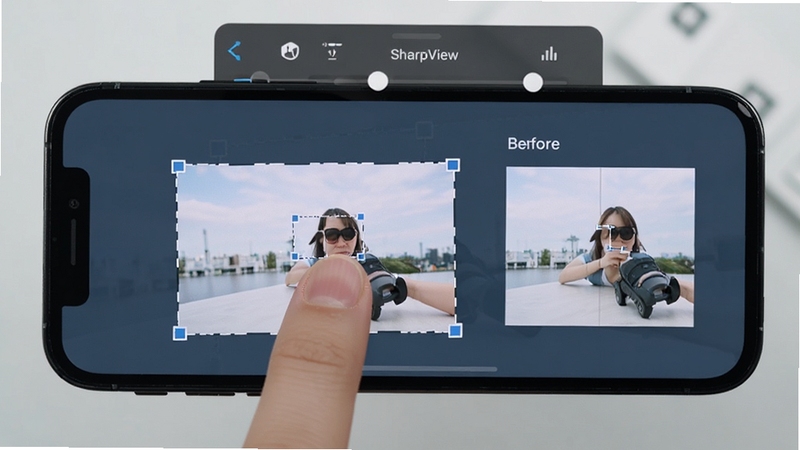 չʾSharpView���ֻ���Ļ�Ͻ���ͼƬ�ü�����ת�����ĳ�������������Ϊ��ָ������Ļ����ͼƬ�߿򣬱���Ϊ��ɫ��͸����������������飬��Ļ����ʾ�༭ǰ��ĶԱ�����ͼ������ɫ��������Ϊ����ͻ���������ñ༭���ܵı����