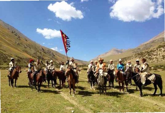 关键词必须包含 部落迁徙Tribal Pass按键说明,文字可概括整篇文章全部内容,用于搜索配图