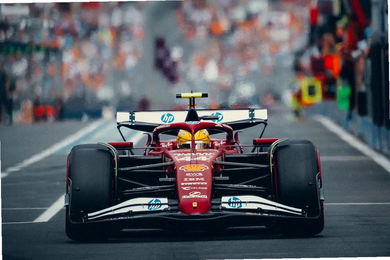 关键词必须包含 F1赛车明星电脑版,文字可概括整篇文章全部内容,用于搜索配图