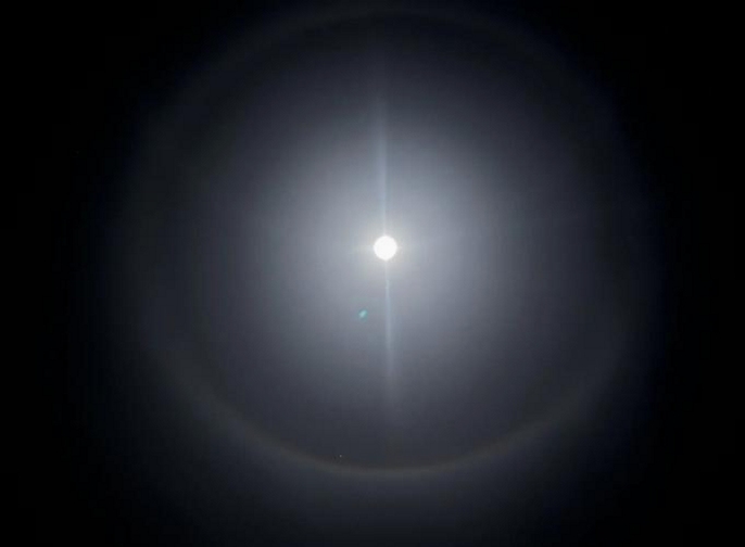 月光光晕叠加调节滑块截图,关键词必须包含 星月夜 光晕参数,文字可概括整篇文章全部内容,用于搜索配图