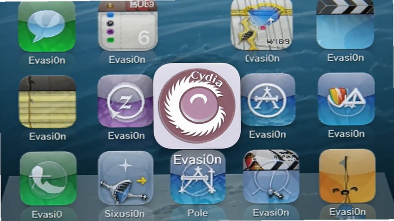 Evasi0nԽ���ɹ����iPhone�����ͼ����Ļ������ʾCydiaͼ�꣬����ΪiOS 6�����ֽ�����廭��ɾ�������ͻ��Խ����ĳɹ�