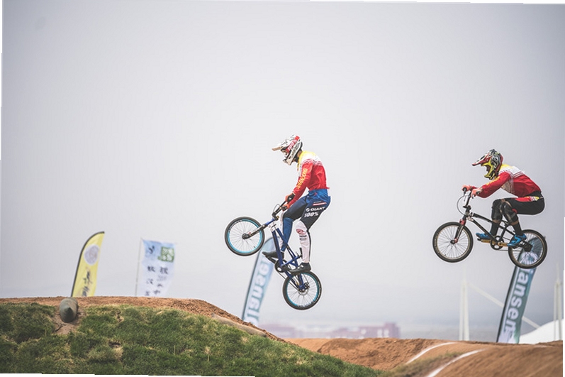 Downhill Race Extreme BMX Rush 赛道场景