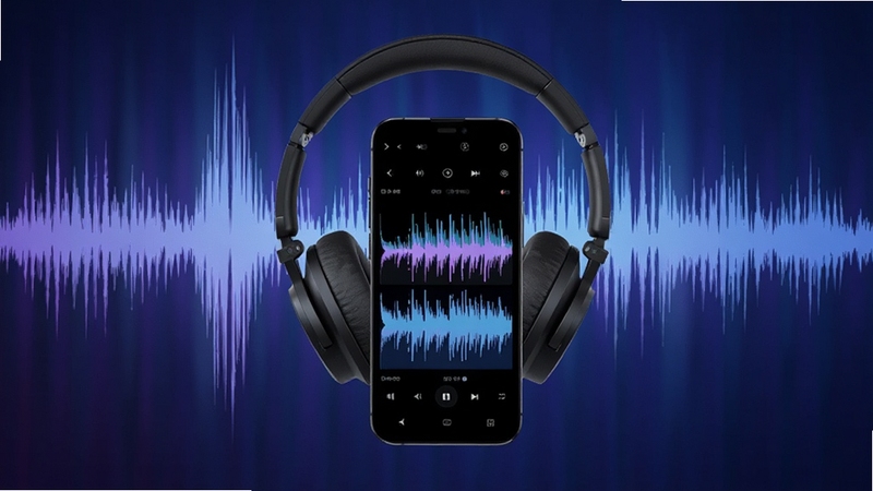 通话录音管家高清音质展示,画面以声波纹理为背景,中央放置一副高保真耳机与手机,手机屏幕显示音频频谱跳动,色彩以蓝紫色调为主,强调声音的清晰与纯净